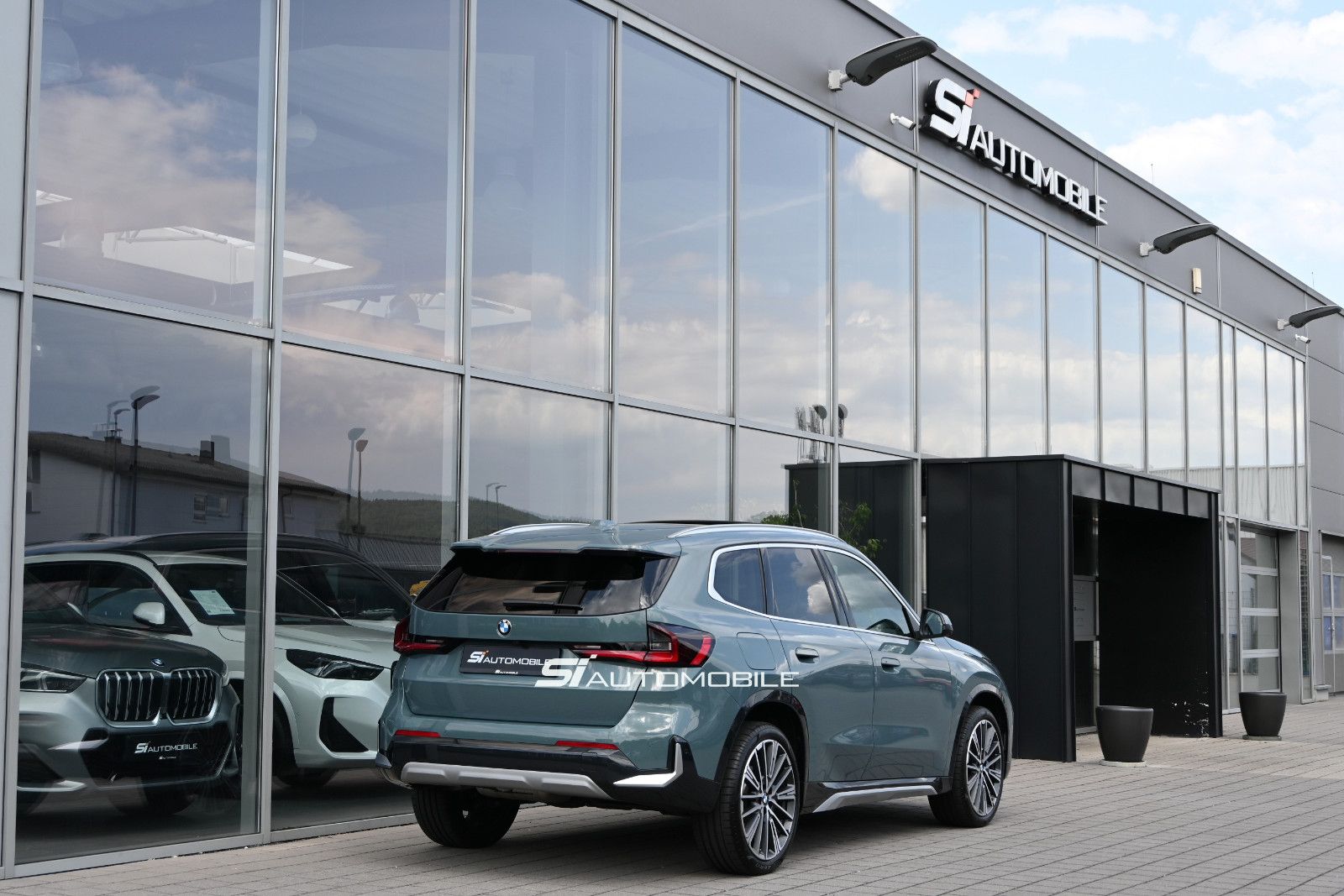 Fahrzeugabbildung BMW X1 xDr.23d xLine °ACC°AHK°HARMAN°HUD°MEMO°PA360°
