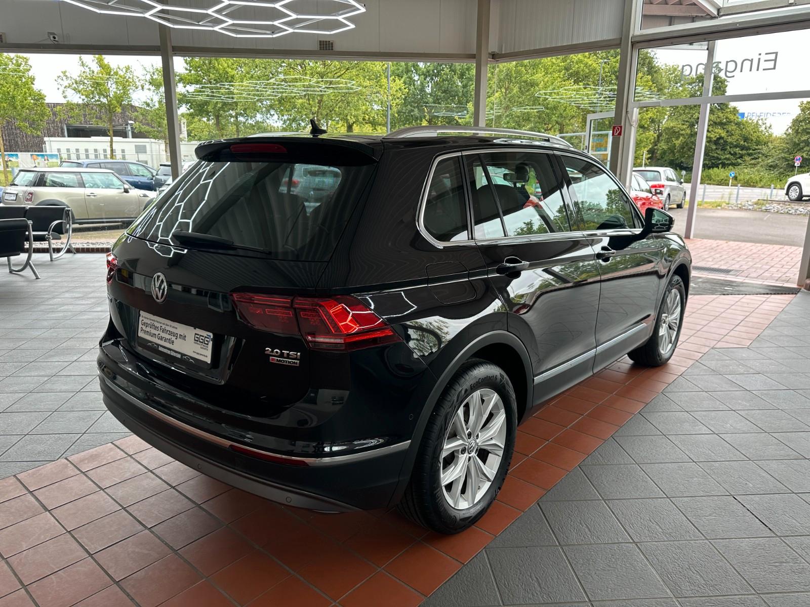 Volkswagen Tiguan Highline 4Motion *HEADUP/ 360/ ALCANTARA*