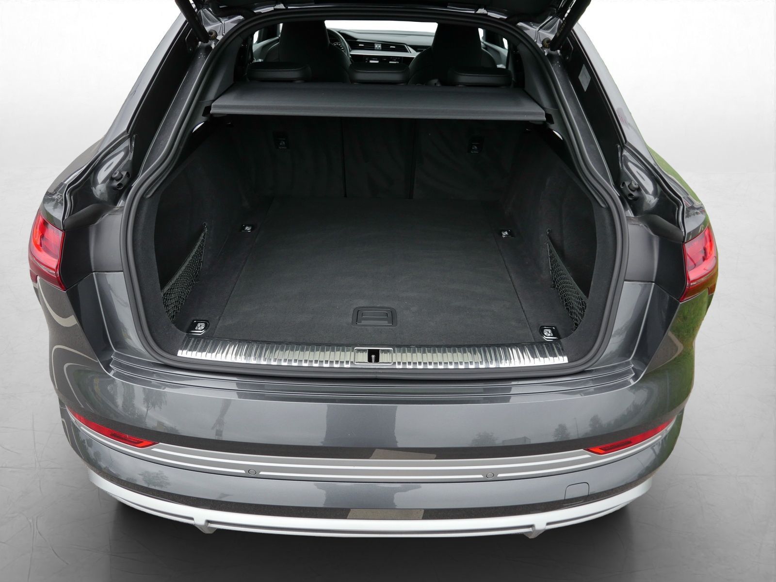 Audi e-tron - Bild 12