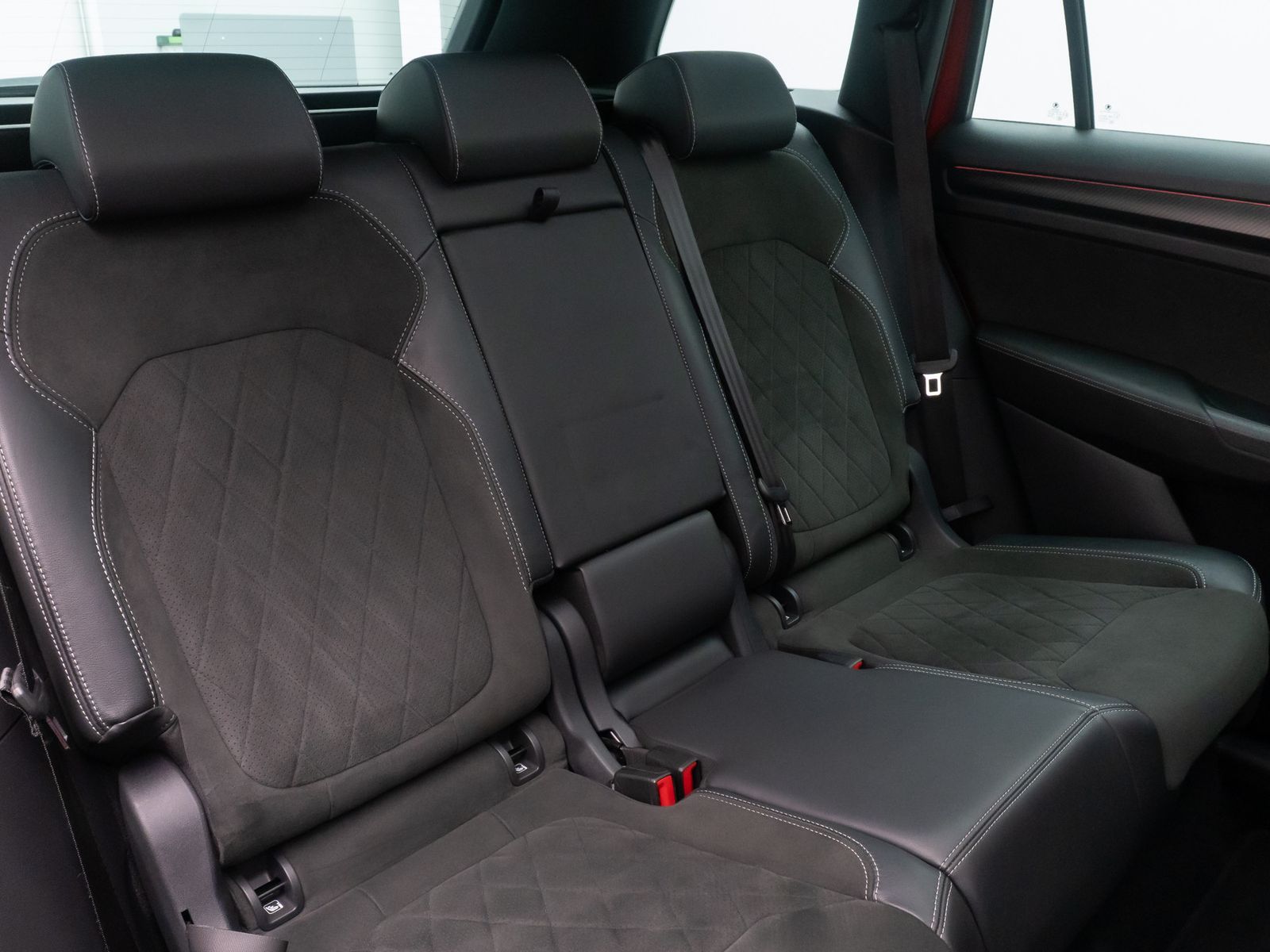 Fahrzeugabbildung SKODA Kodiaq Sportline ACC Kamera Panoram Komfort Voll