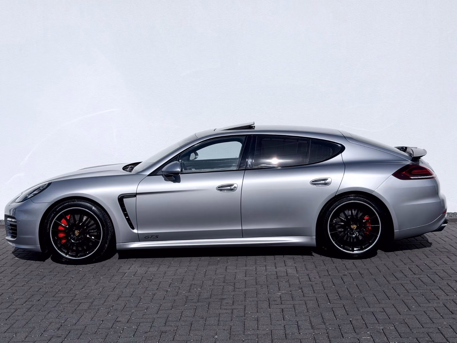 Porsche Panamera GTS /NAVI/LED/ACC/BOSE/GARANTIE/
