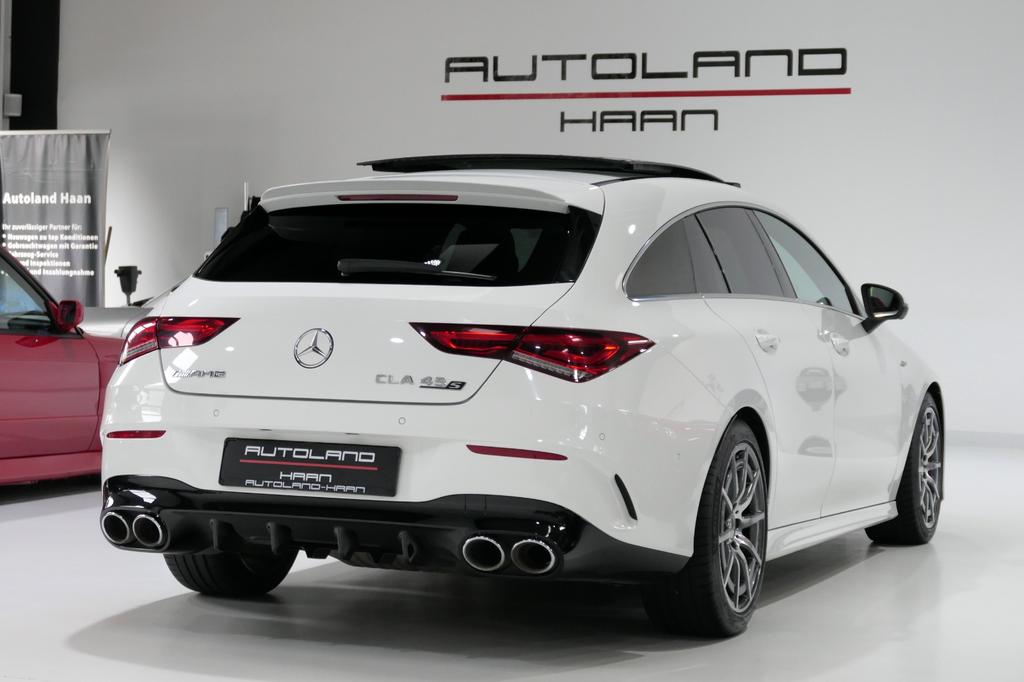 Mercedes-Benz CLA 45 AMG