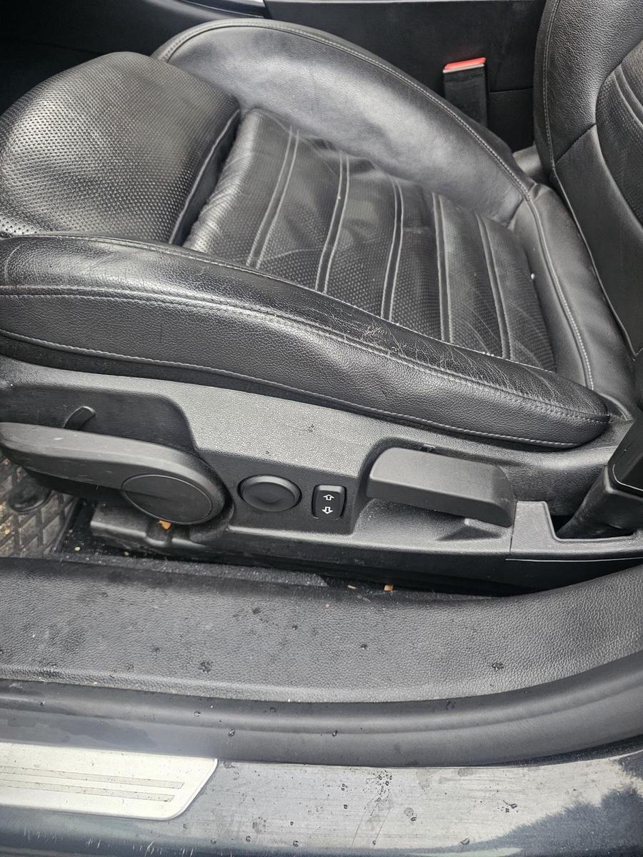 Opel Insignia 2012 — photo 8