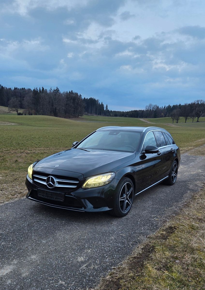 MERCEDES-BENZ C 300 d T Autom. Standheizung 360° Kamera 