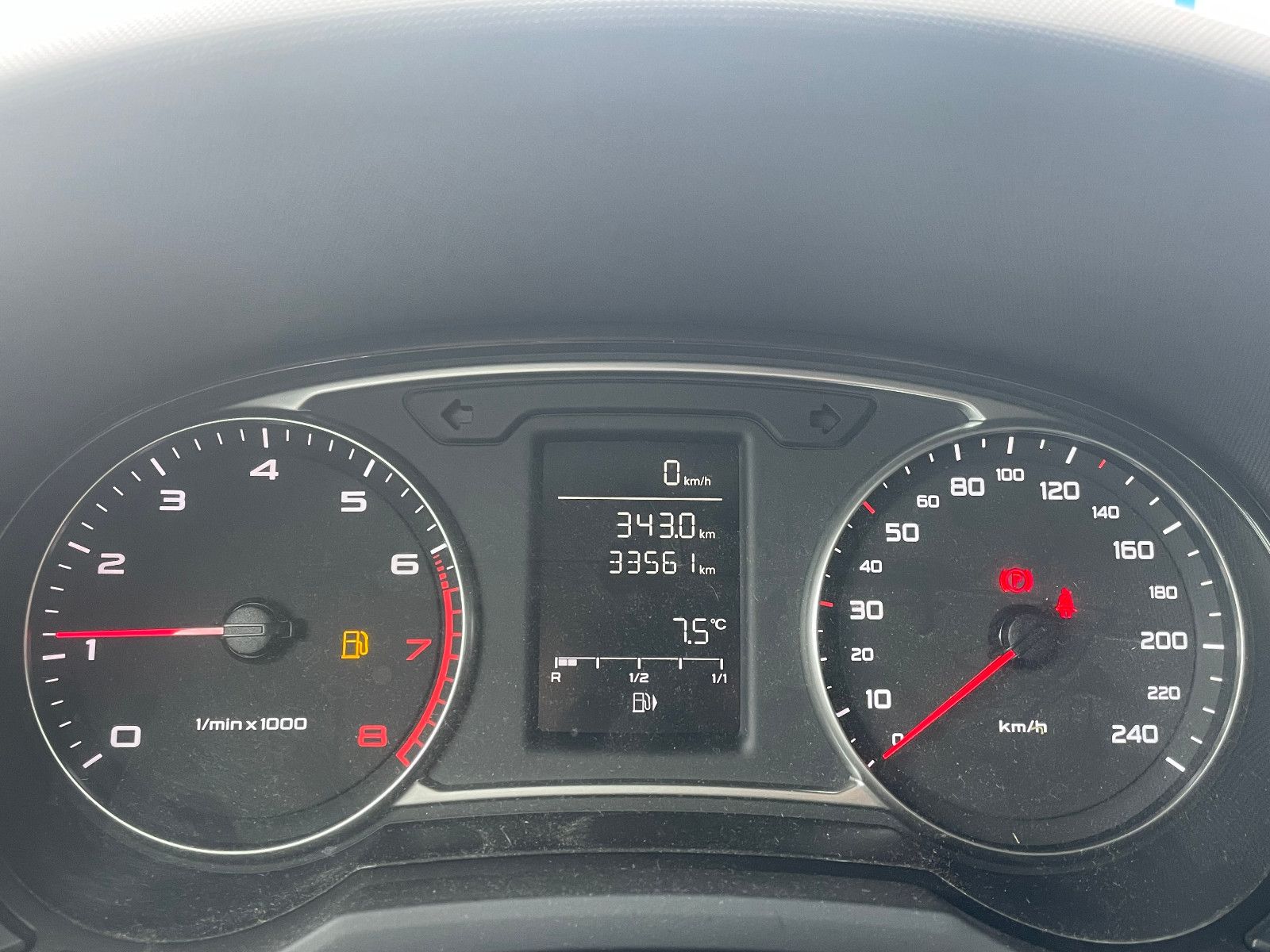 Fahrzeugabbildung Audi A1 Sportback Klima, SHZ, PDC, Lichtsensor