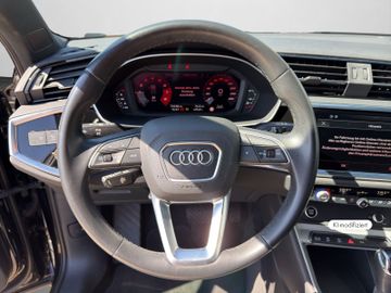 Audi Q3 - 9