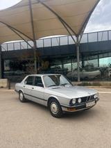 BMW 524 - Oldtimer mit Diesel-Antrieb: Kombi
