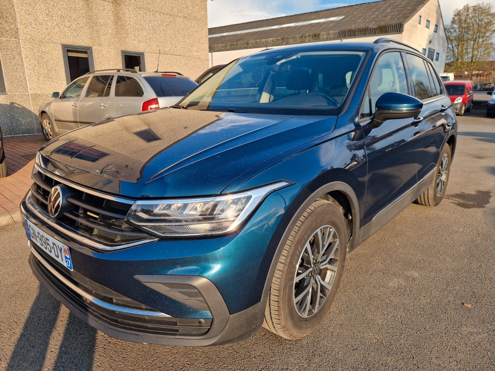 Volkswagen Tiguan 2.0 TDI SCR DSG Elegance, NAVI, CAM, KLIM
