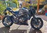 Suzuki GSX-S750 Black Edition inkl. Zubehör - SUZUKI GSX 750 E