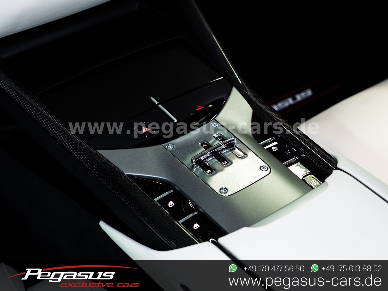 FERRARI Purosangue - 36