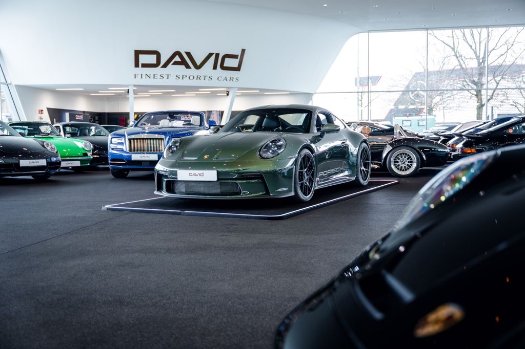 Image of Porsche 992