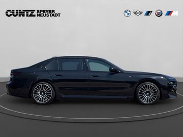 BMW 740 - 4