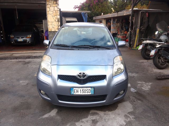 Toyota Yaris 1.3 5 porte Sol