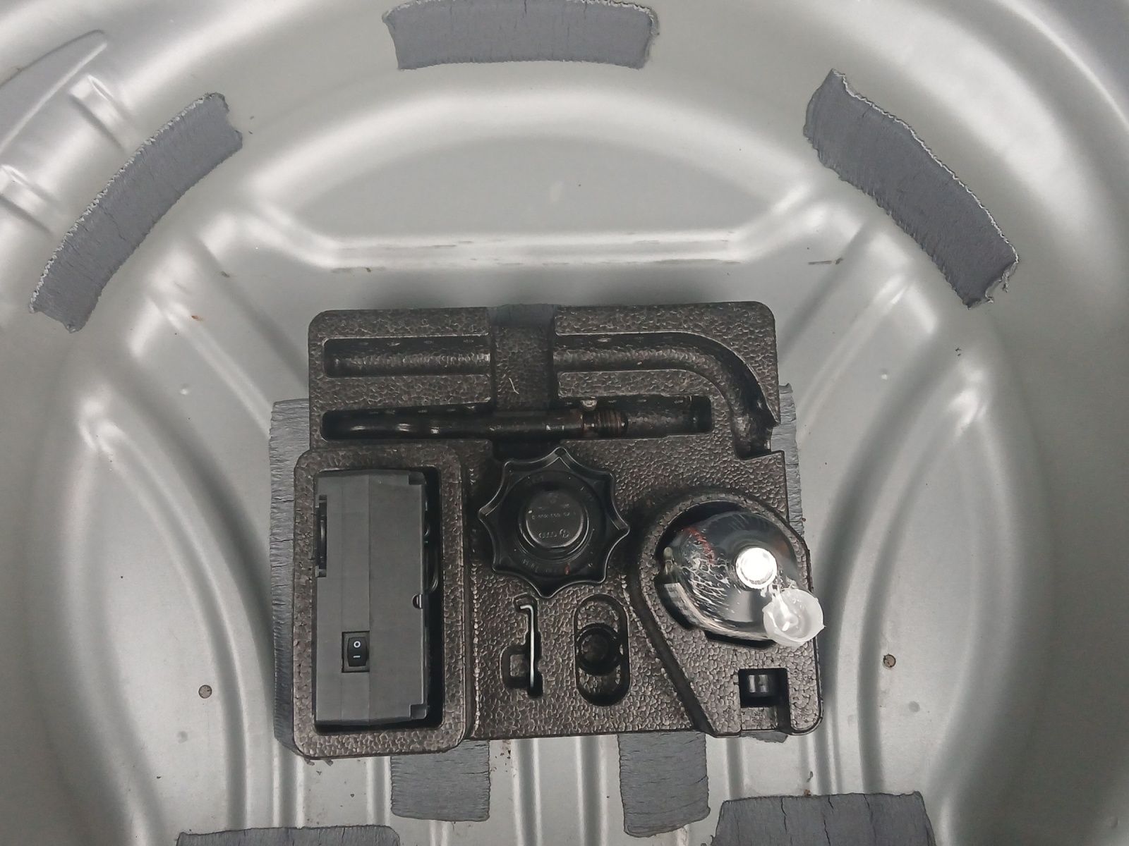 Fahrzeugabbildung SEAT Leon ST TSI Reference Navi Climatronic GRA PDC S