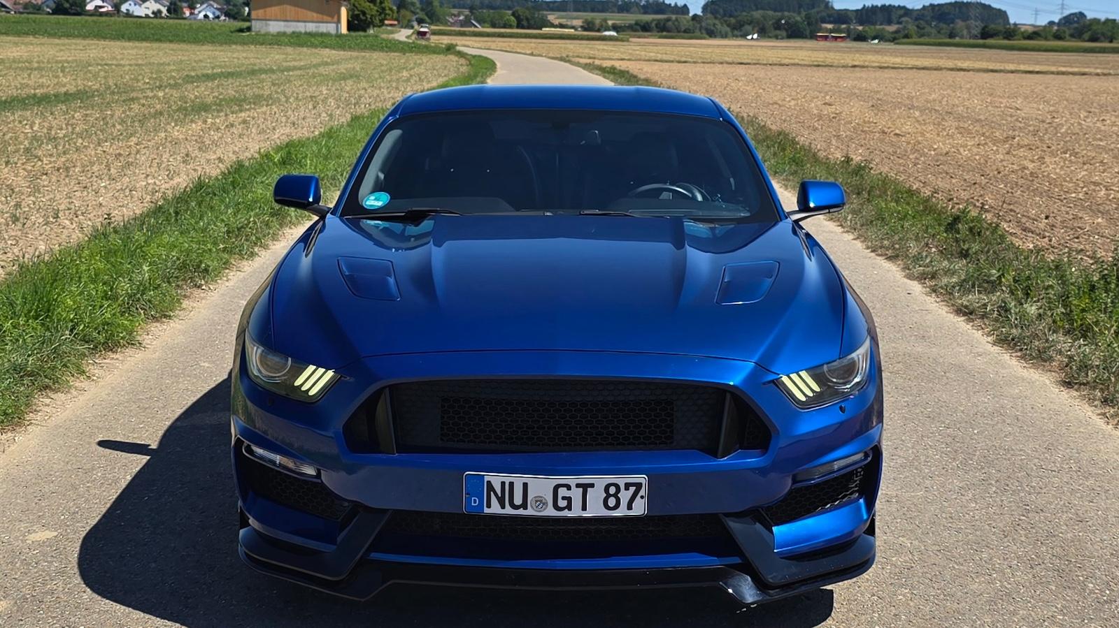 Ford Mustang 5.0 Ti-VCT V8 GT Brembo Rcam 441PS