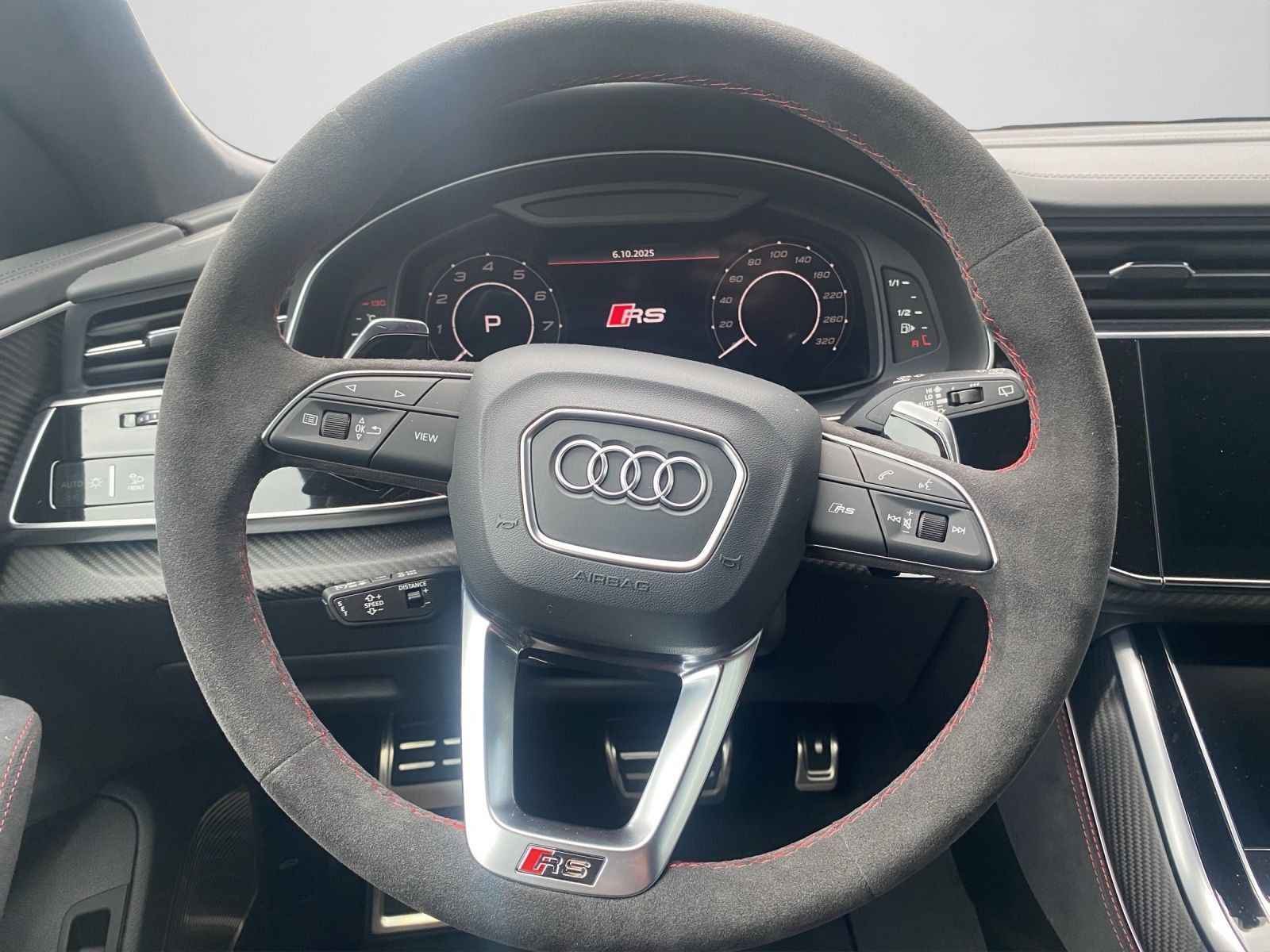Audi RSQ8 - Bild 11