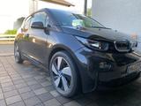 BMW i3 - - mit neuer Batterie Update  - mit Elektro-Antrieb: Kleinwagen