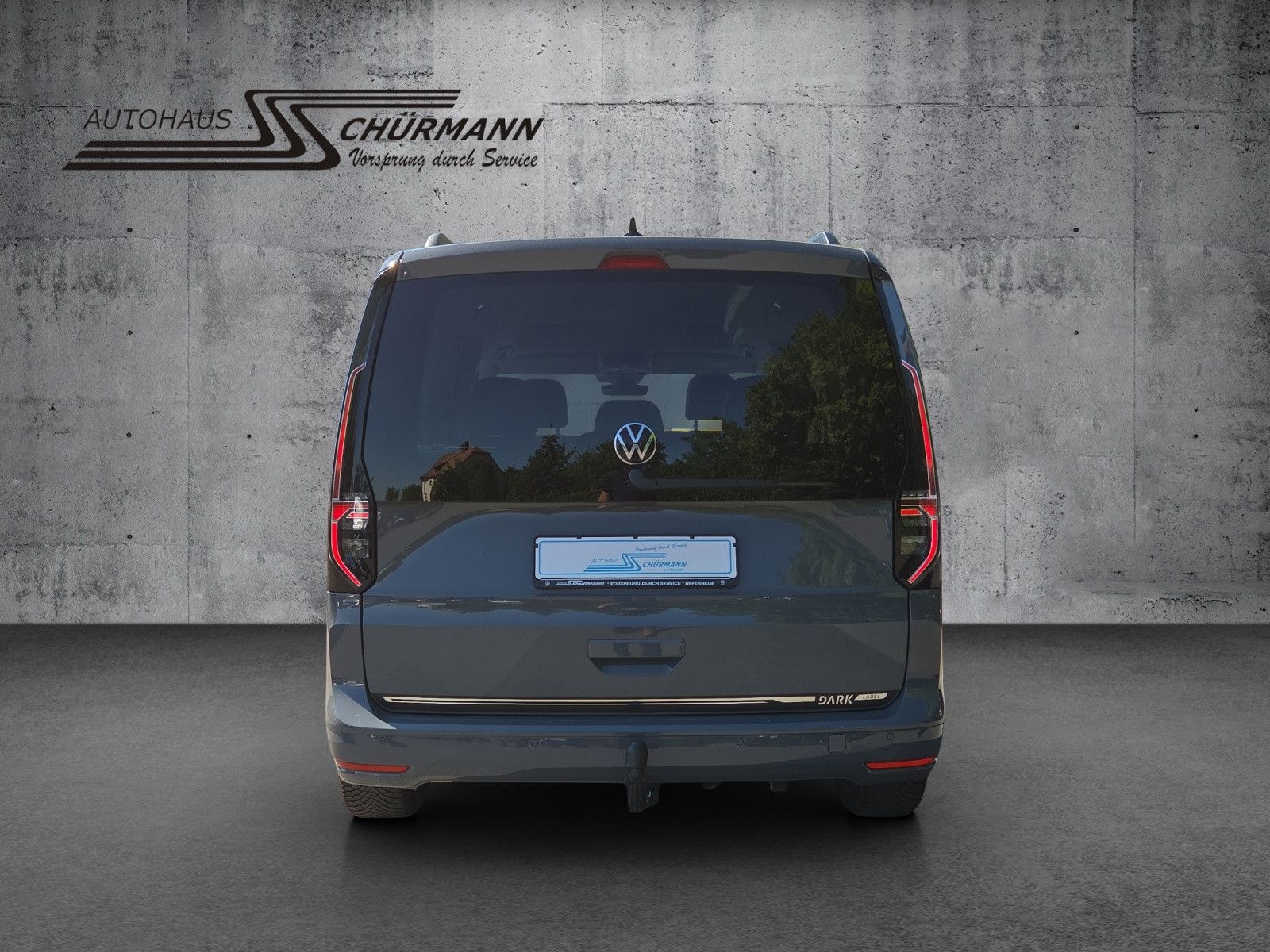 Caddy "Dark Label" 1.5 TSI OPF 6-Gang AHK