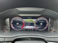 Skoda Karoq 2.0 TSI DSG 4x4 Sportline AHK PANO 5J GAR bei Autohaus Landmann & Maier OHG