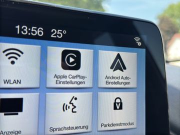 Ford Fiesta EcoBoost 1.0 KAMERA CARPLAY KLIMA
