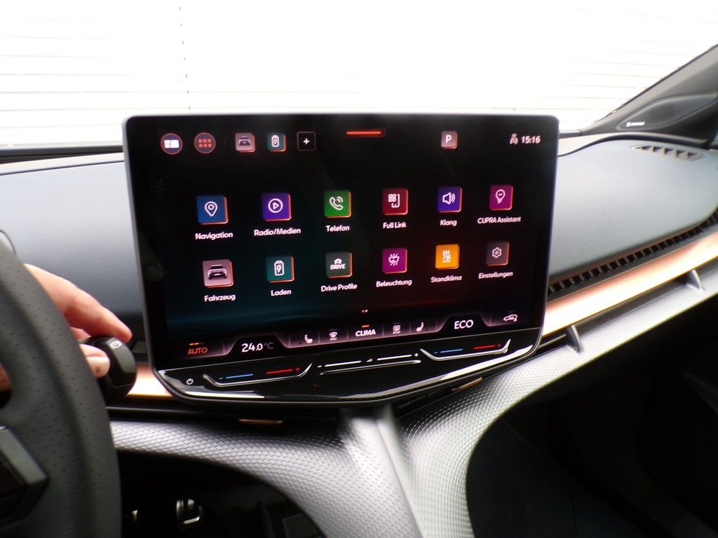Fahrzeugabbildung CUPRA Tavascan VZ 4Drive DSG