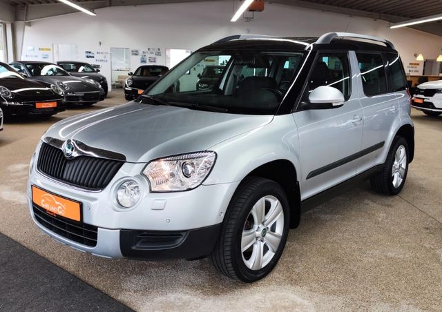 Skoda Yeti 2.0 TDI DSG 4x4 *STHZ*SHZ*NAV*PAN*PDC*BX*