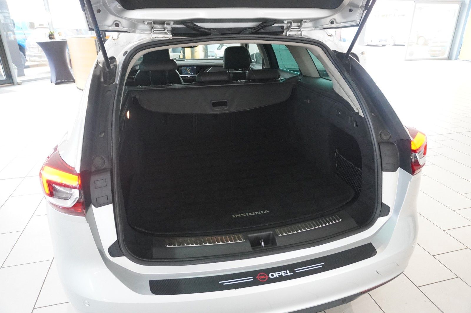 Fahrzeugabbildung Opel Insignia B ST 1.5T DYNAMIC NAVI/LED/KAMERA/DAB+