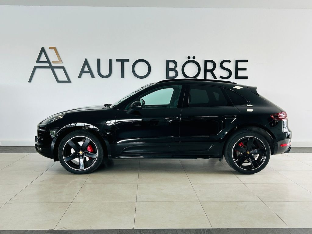 Porsche Macan Turbo*SPORT-CHRONO*LUFT*PANO*STHZG*AHK
