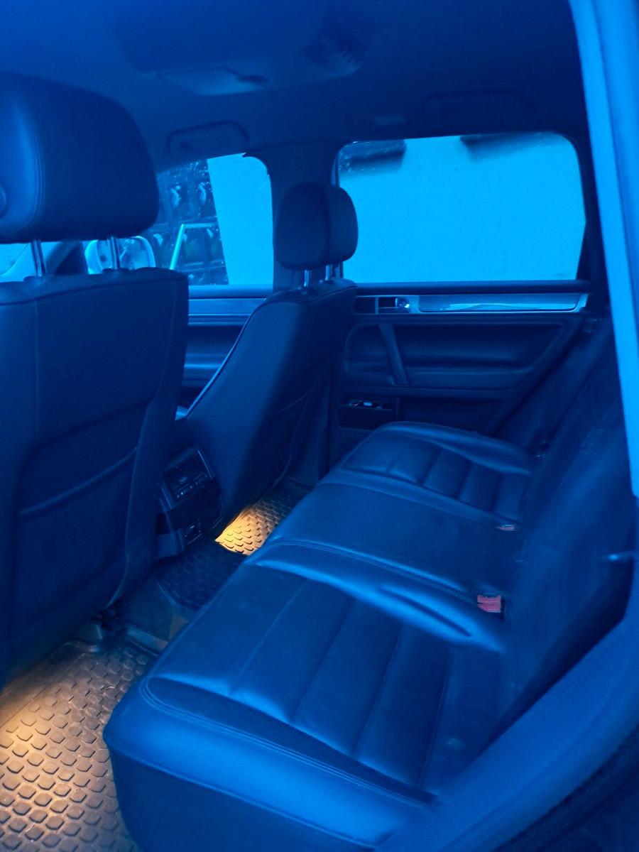 Volkswagen Touareg 2006 — photo 5