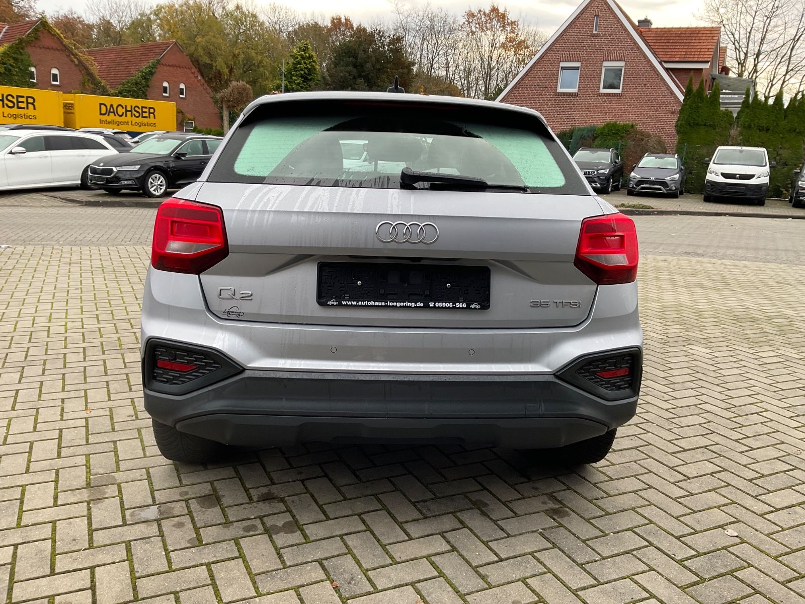 Fahrzeugabbildung Audi Q2 35 TFSI S tronic advanced,Kamera,Navi,LED