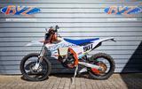 KTM 350 EXC-F Six Days  - KTM 350 EXC F SIX DAYS