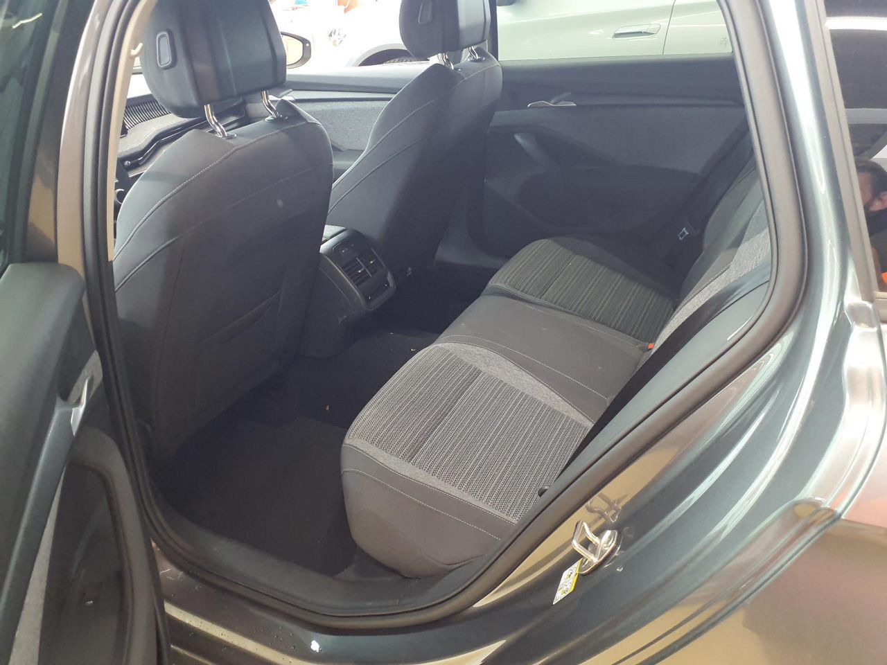 Skoda Superb - Bild 5