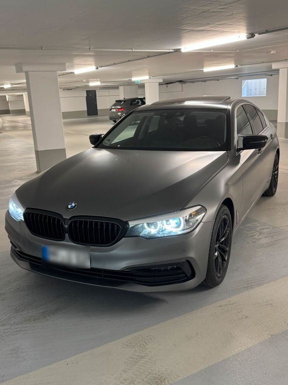 Image of BMW 520