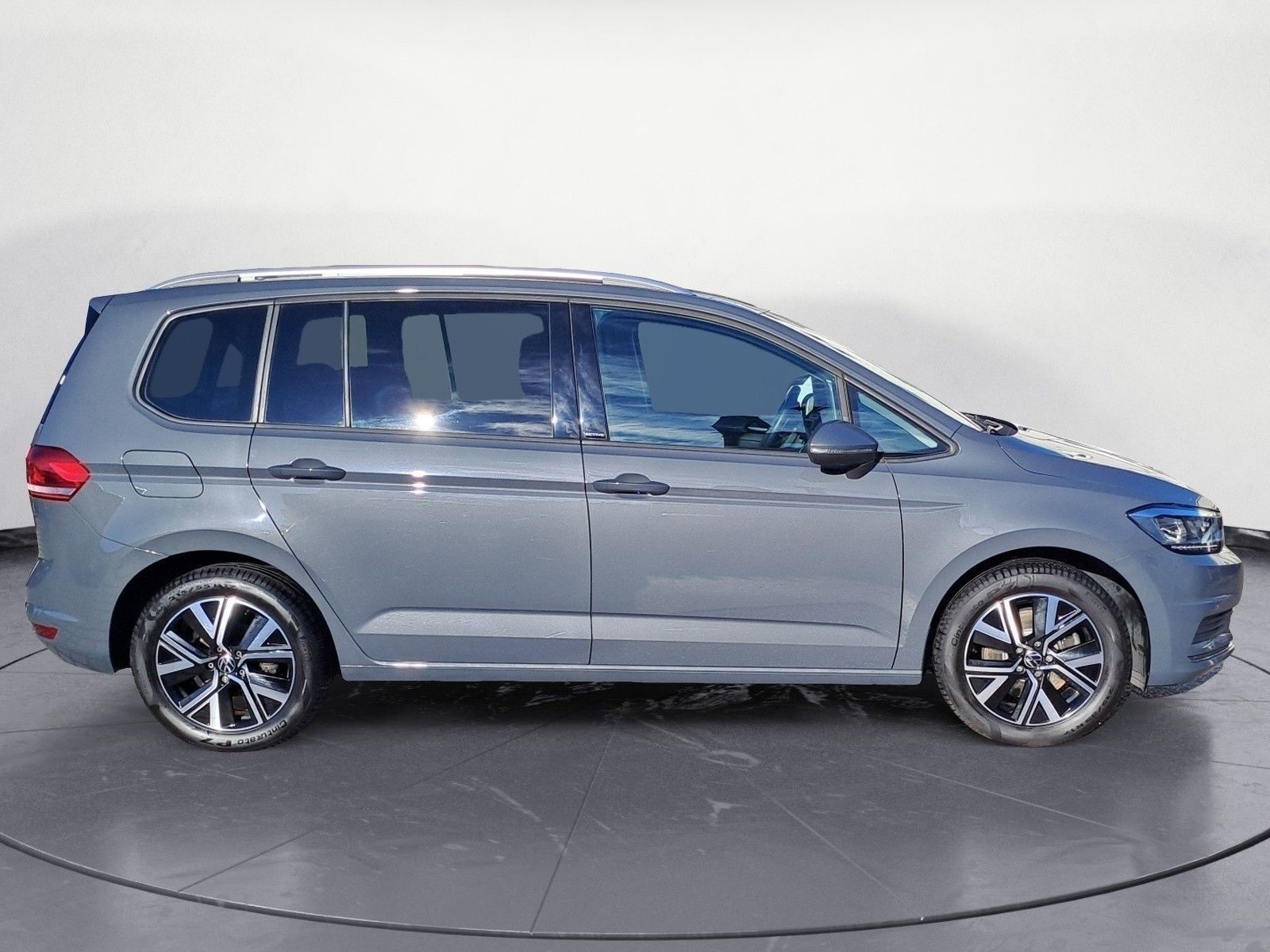 Volkswagen Touran - Bild 6