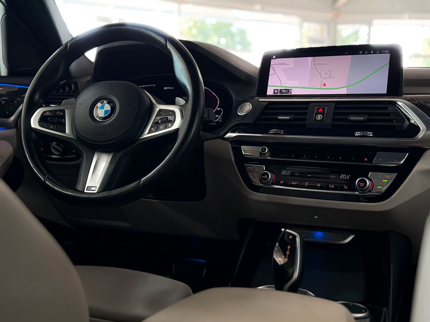 Fahrzeugabbildung BMW X3 xD30e M Sport HiFi DAB Komfort Alarm 21 Zoll