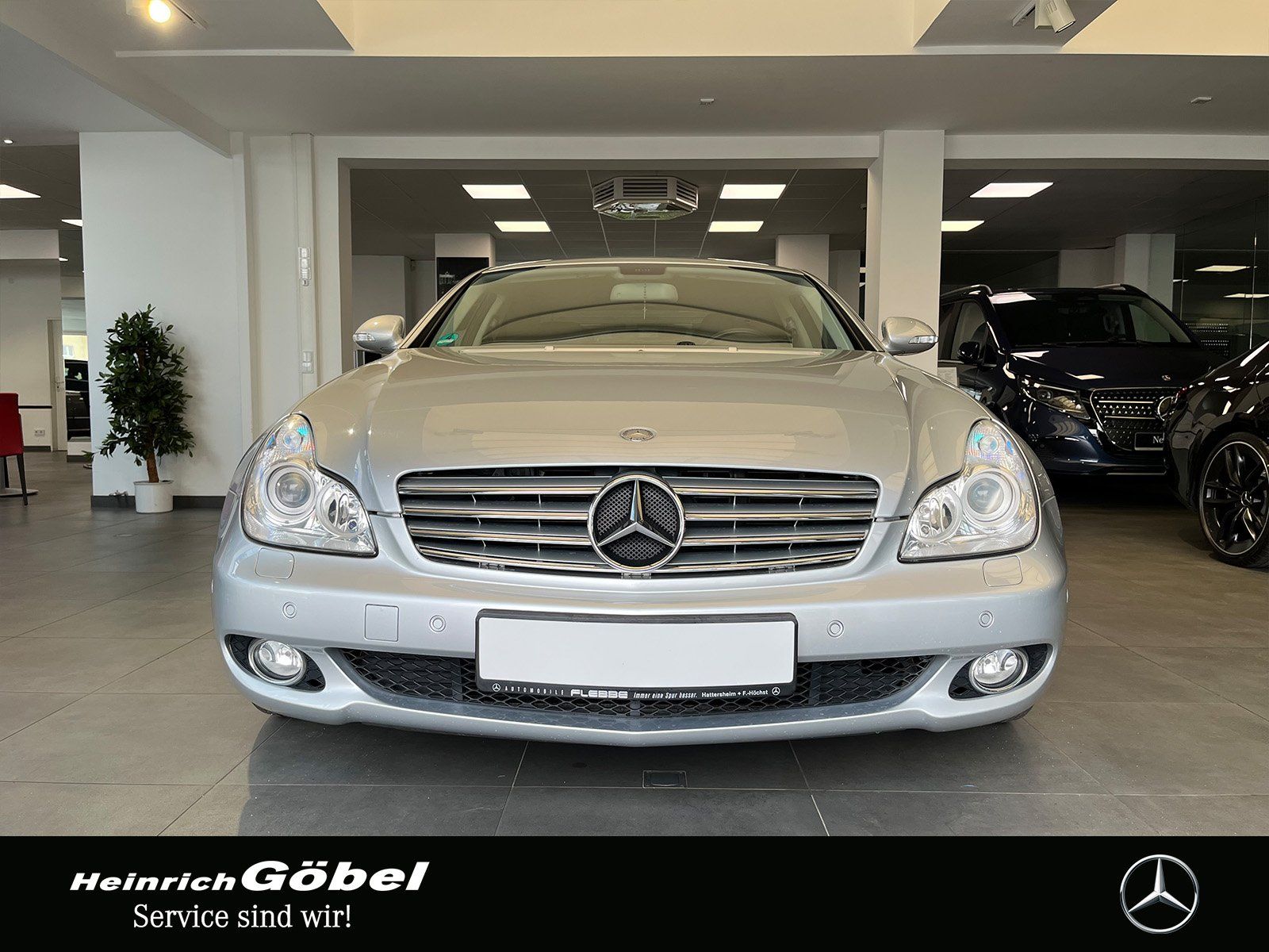 Fahrzeugabbildung Mercedes-Benz CLS 350 CGI MEMORY+COMAND+SHD+SITZKLIMA+BI-XENON