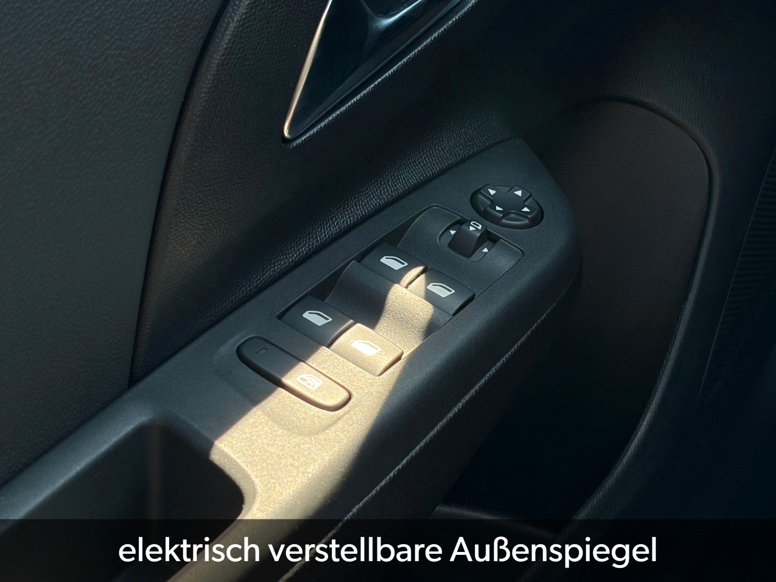 Fahrzeugabbildung Opel Corsa F GS 1.2 Turbo LED CAM PDC LHZ SHZ CarPlay