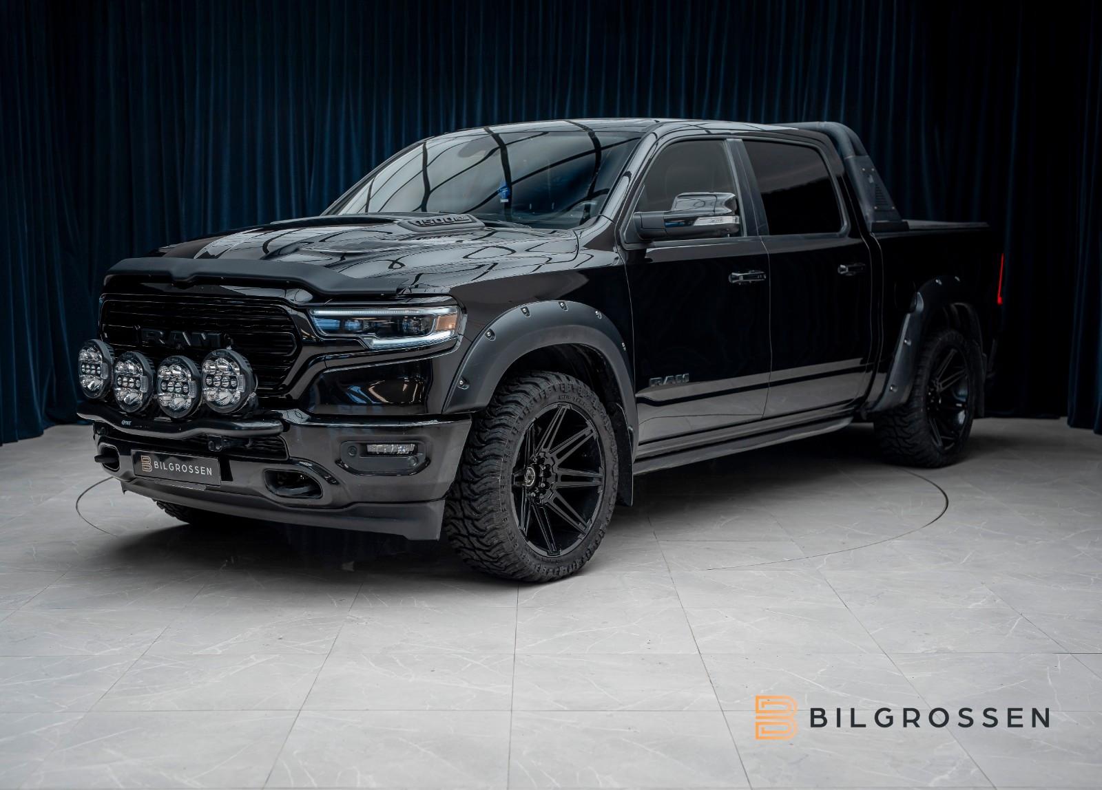 Dodge RAM 1500 Crew Cab 5.7 Hemi Limited Night Mudders