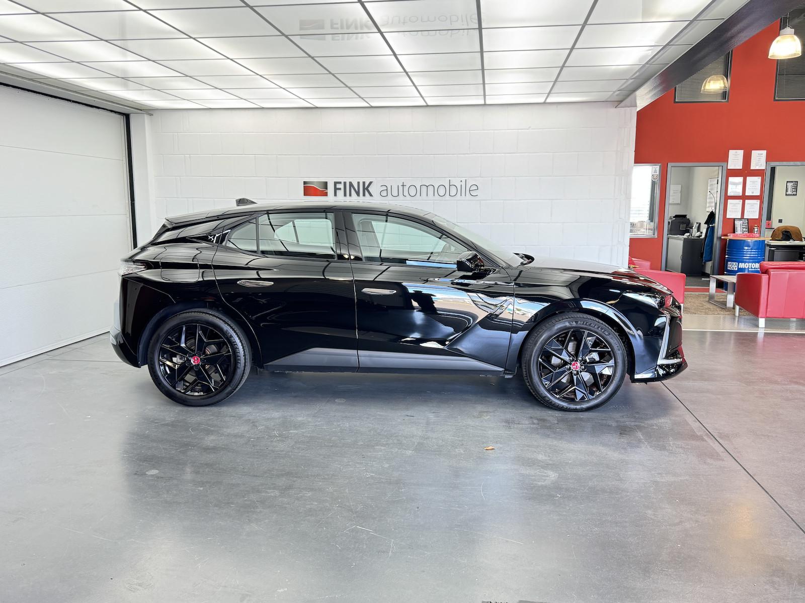 DS Automobiles DS4 130 EAT8 Performance Line LED CarPlay