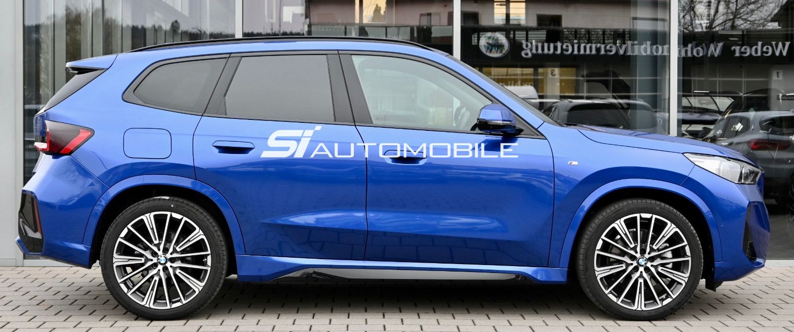 Fahrzeugabbildung BMW X1 xDrive23d M-Sport °ACC°AHK°HARMAN°LENKR.HEIZ°