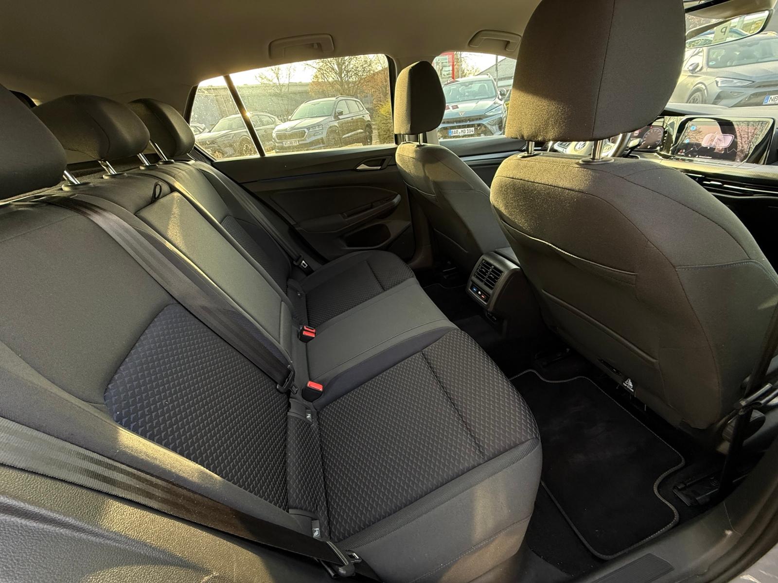 Volkswagen Golf VIII 1.0 TSI UNITED NAVI ACC LED SH LH, миниатюра 17