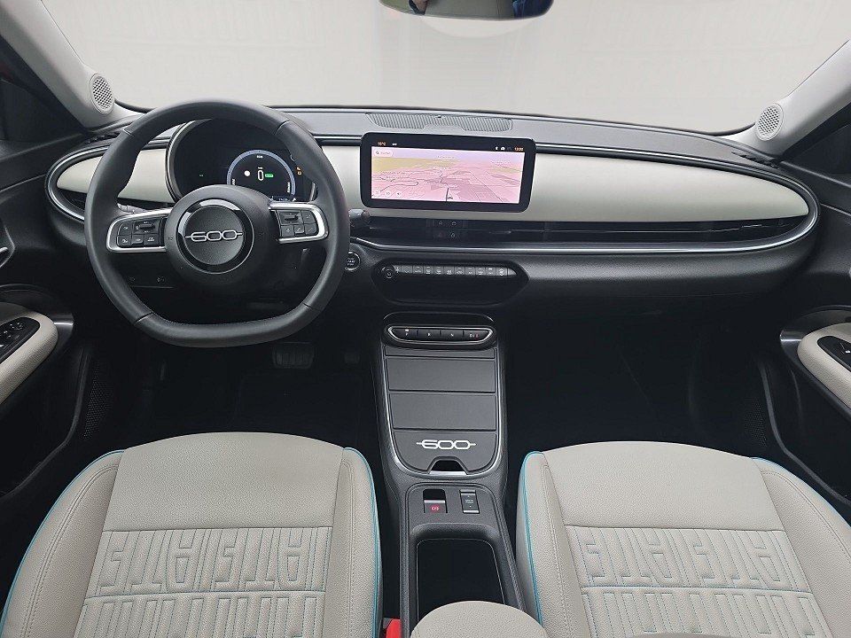 Fahrzeugabbildung Fiat 600 e 115 kW La Prima 600 e 115 kW La Prima