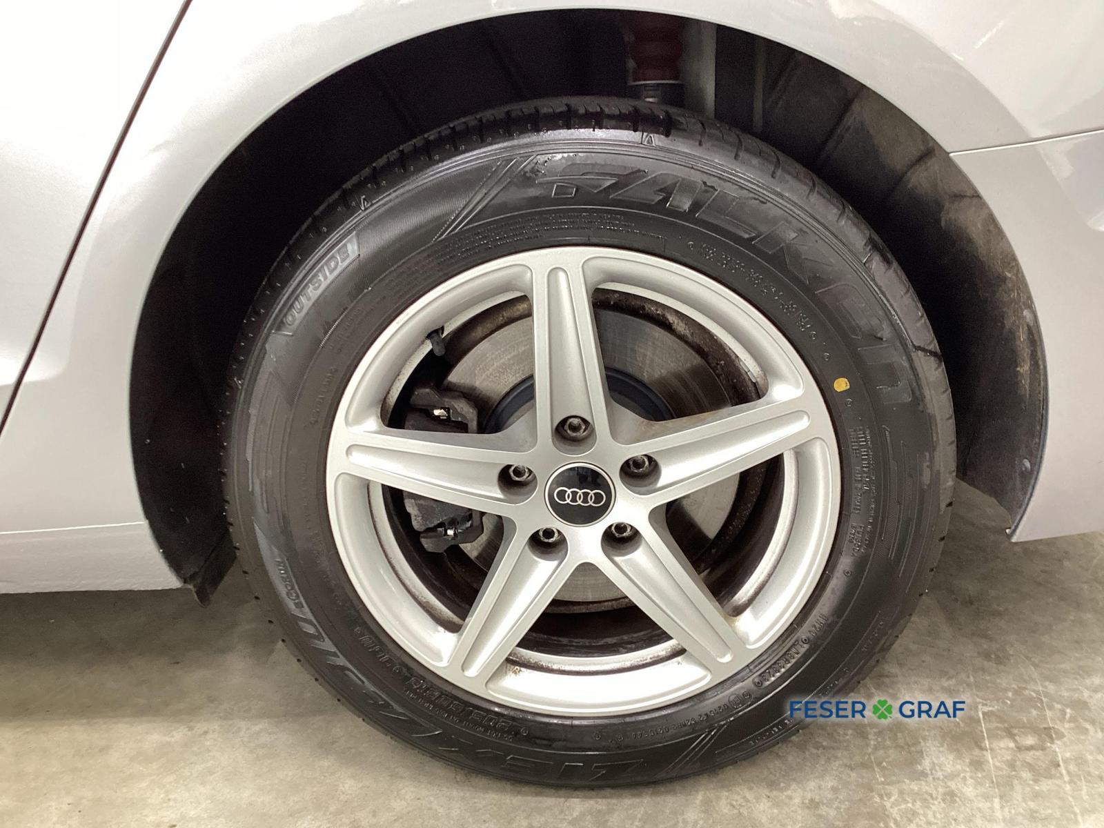 Audi A4 Avant 35 TDI S tronic Navi PDC SHZ GRA, миниатюра 4