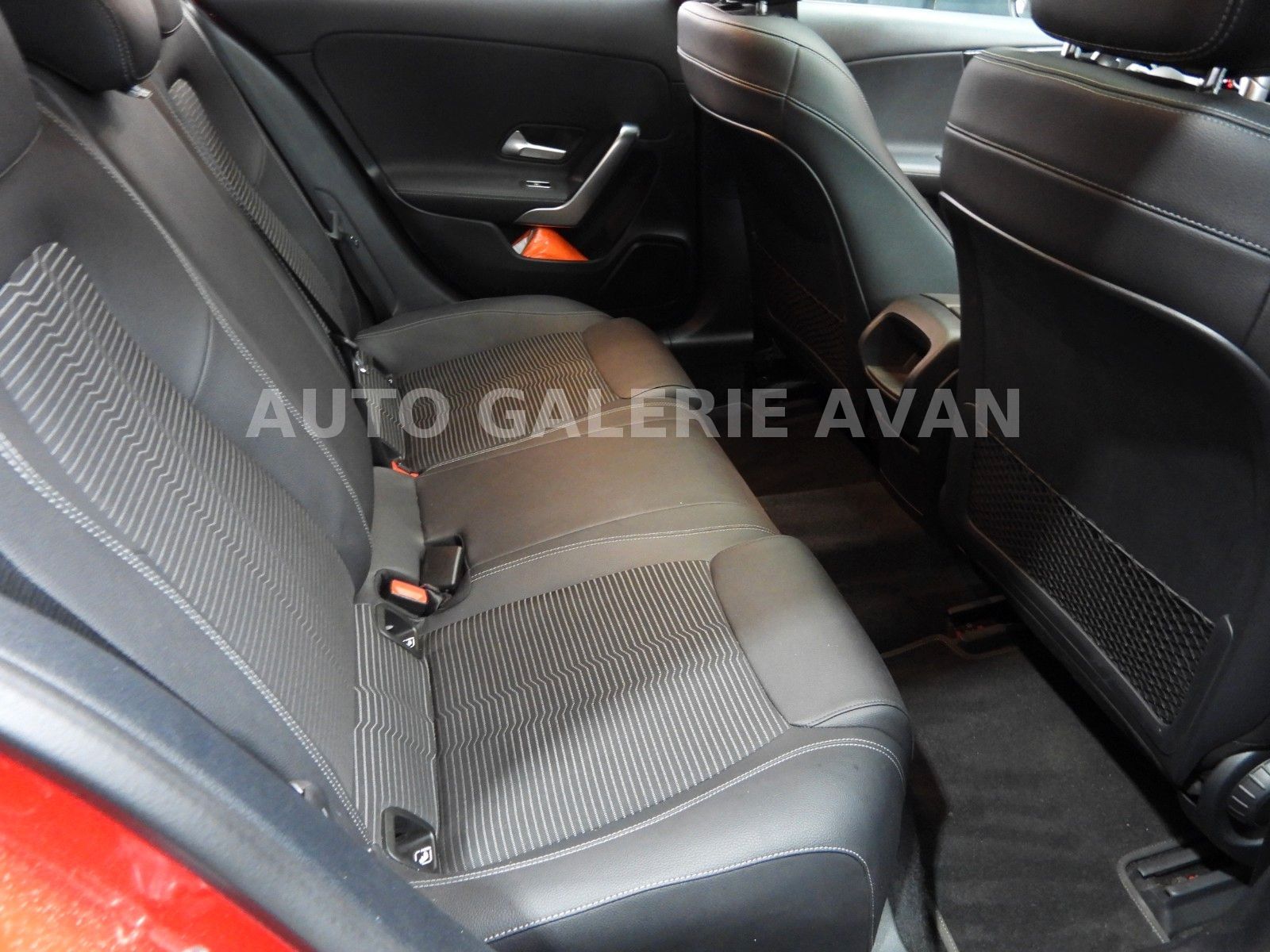 Mercedes-Benz A 200 foto 28