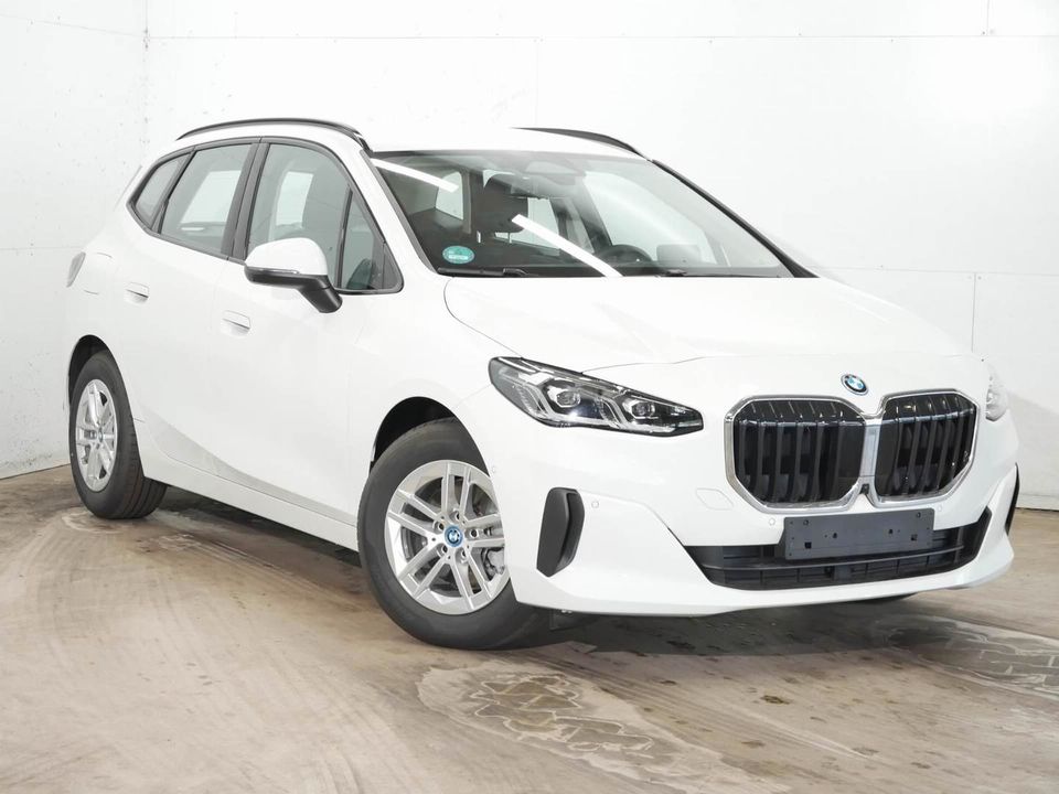 BMW 225 Active Tourer - Bild 3