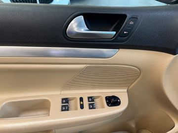 Volkswagen Golf V Lim. GTI *Klima*SHZ*Vollleder*TÜV neu*