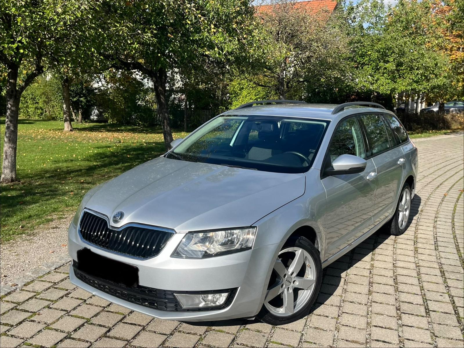 Skoda Octavia 2.0 TDI DSG Facelift 5E Automatik Navi