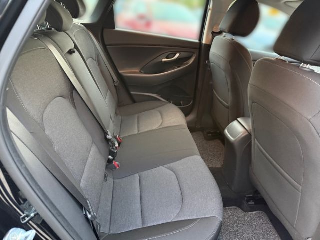 Fahrzeugabbildung Hyundai i30 Edition 30+ 1.0 T-GDI +NAVI+KLIMA+RFK+UVM+