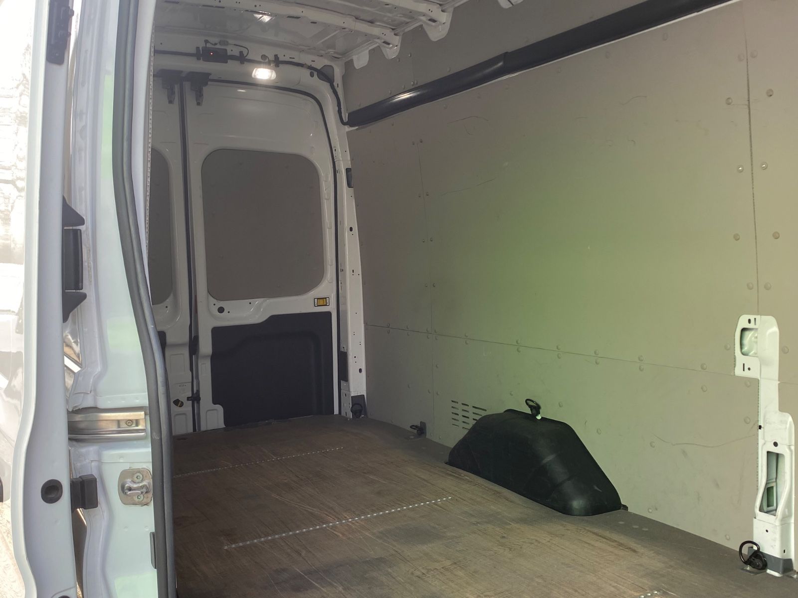 Fahrzeugabbildung Ford Transit Kasten 350 L4 H3Trend,1Hd,Garantie