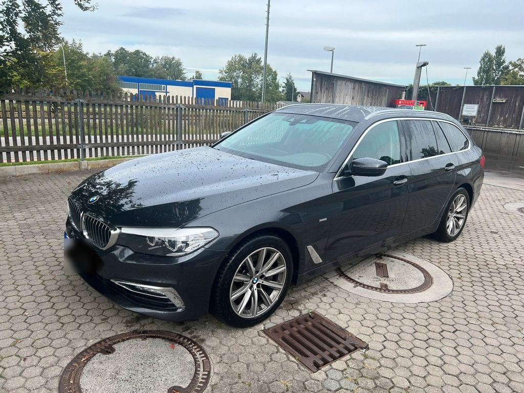 Image of BMW 530